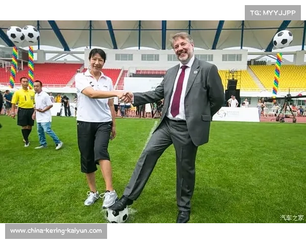 英超俱乐部社区计划启动，千名青少年参与足球公益培训